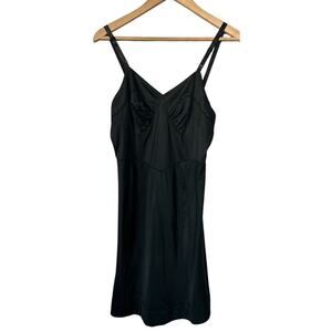 Vintage Aristocraft By Superior Black Nylon Slip Size 34 Made In The USA